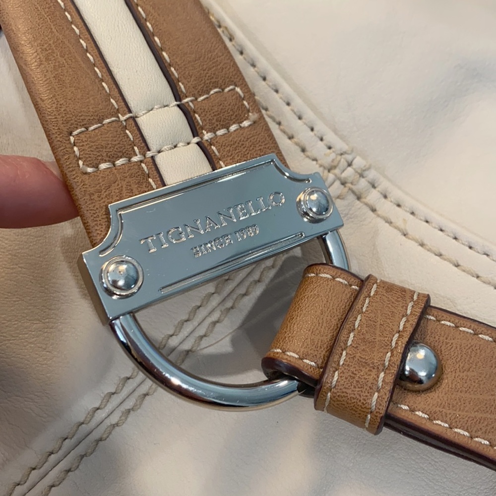 Purse - Picture 2 of 3